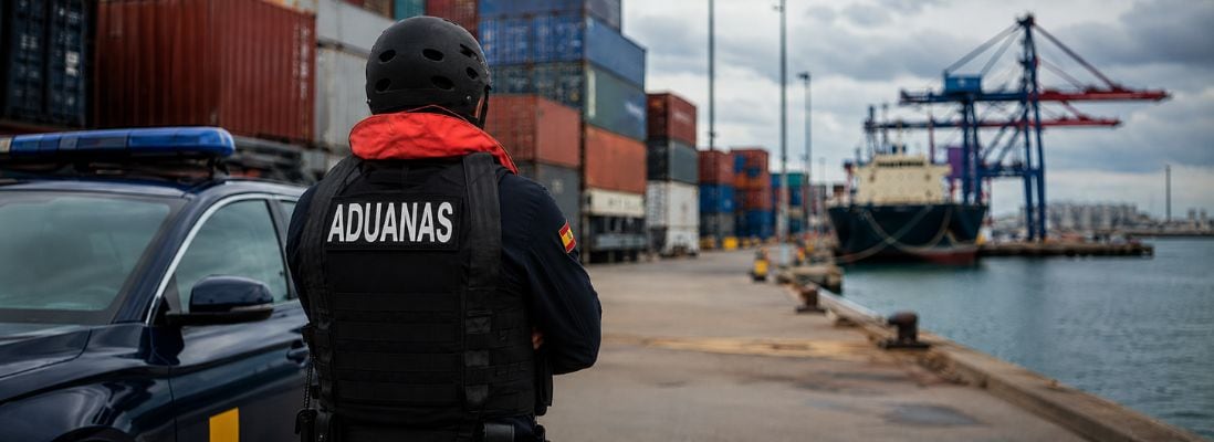 AGENTE DE ADUANAS
